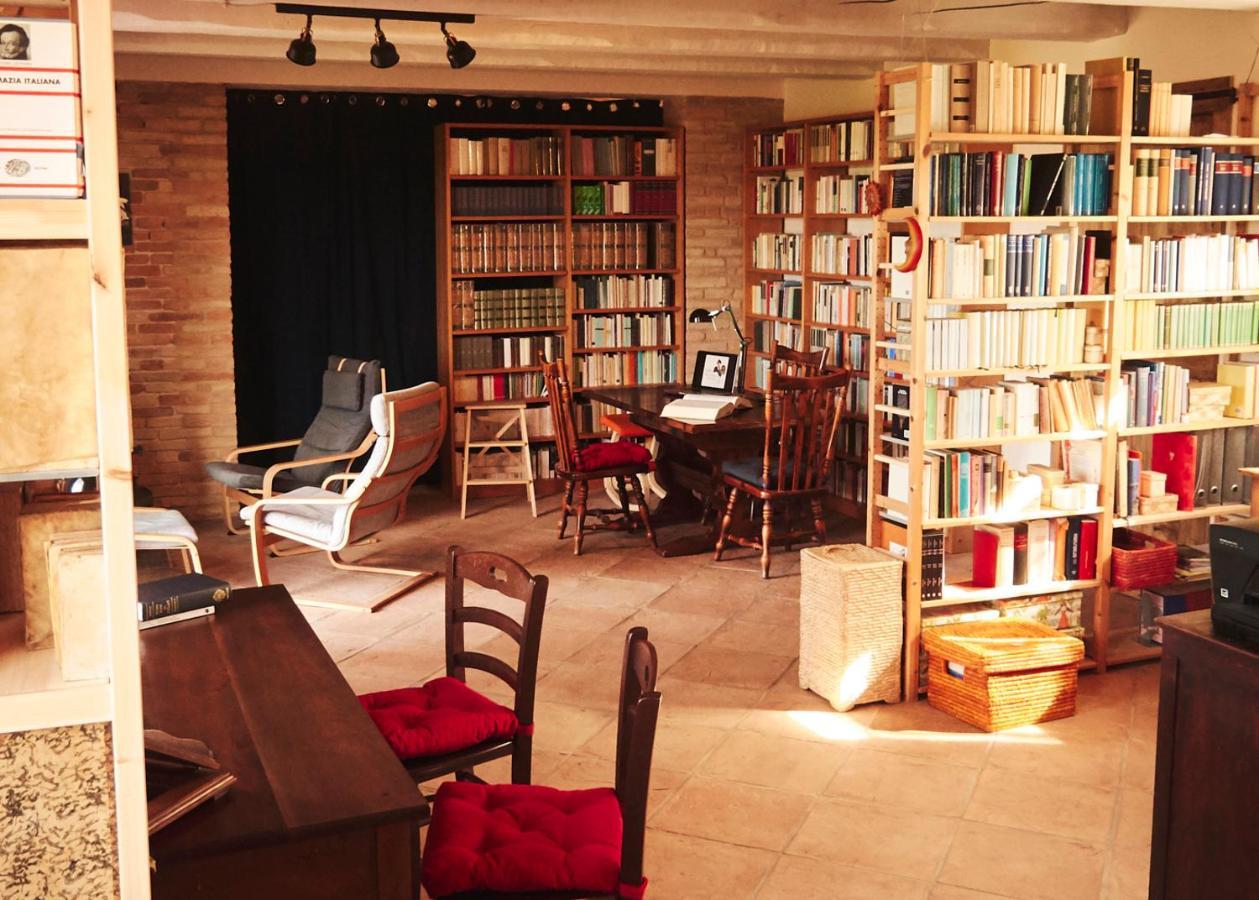Il Gallo Silvestre - Bed&Books Montecassiano Zewnętrze zdjęcie